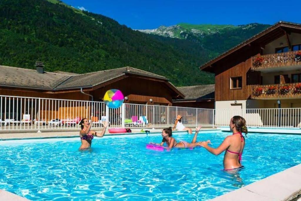 Bel Appartement En Residence Avec Piscines Samoëns Exteriér fotografie